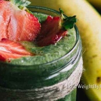 Strawberry Banana Green Smoothie-recipe