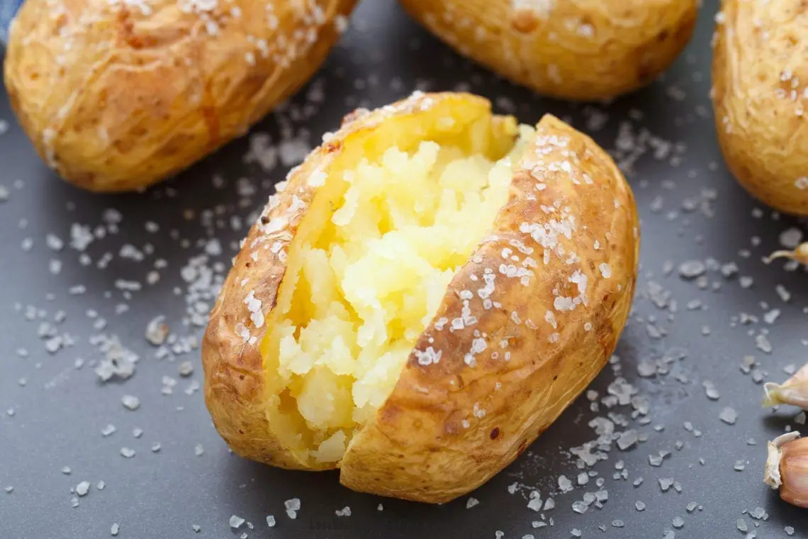 Low Calorie Baked Potato - Lose Weight By Eating