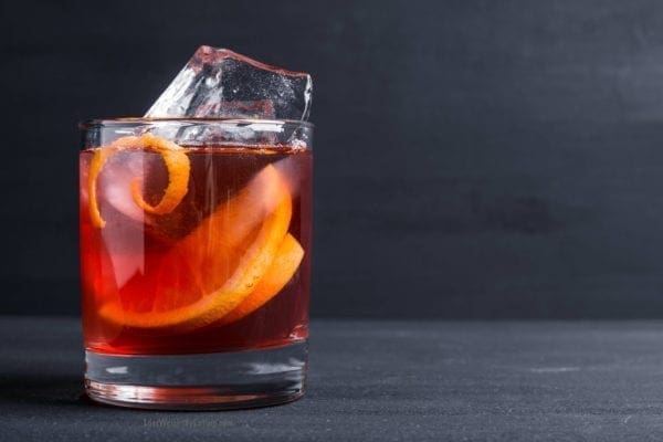 Old Fashioned Bourbon Cocktails Recipe / 5 Low Calorie Cocktails with Bourbon