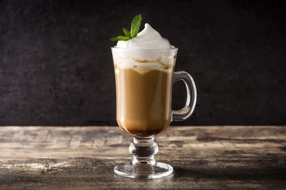 Low Calorie Peppermint Mocha Latte Recipe