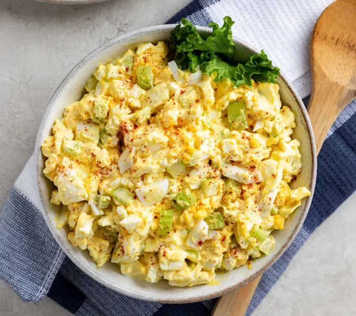 Easy Egg Salad Recipe {No Mayo & Low Calorie}