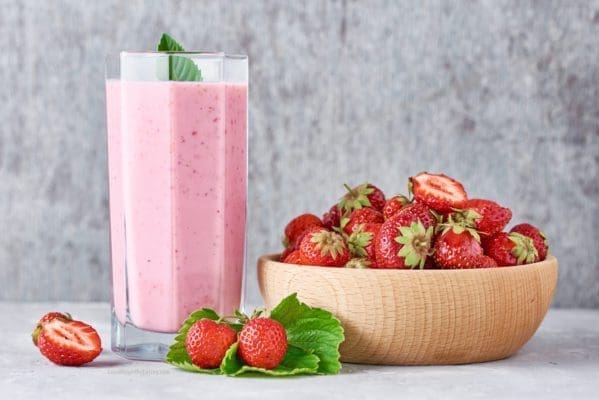 Strawberry Protein Shake to Lose Weight