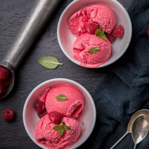 Easy Blender Raspberry Sorbet Recipe