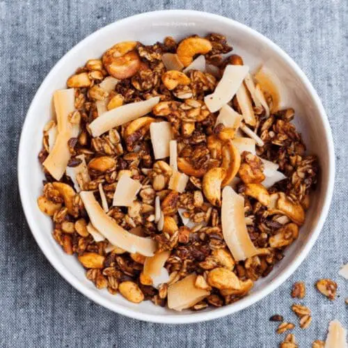 Easy Toasted Coconut Granola Recipe