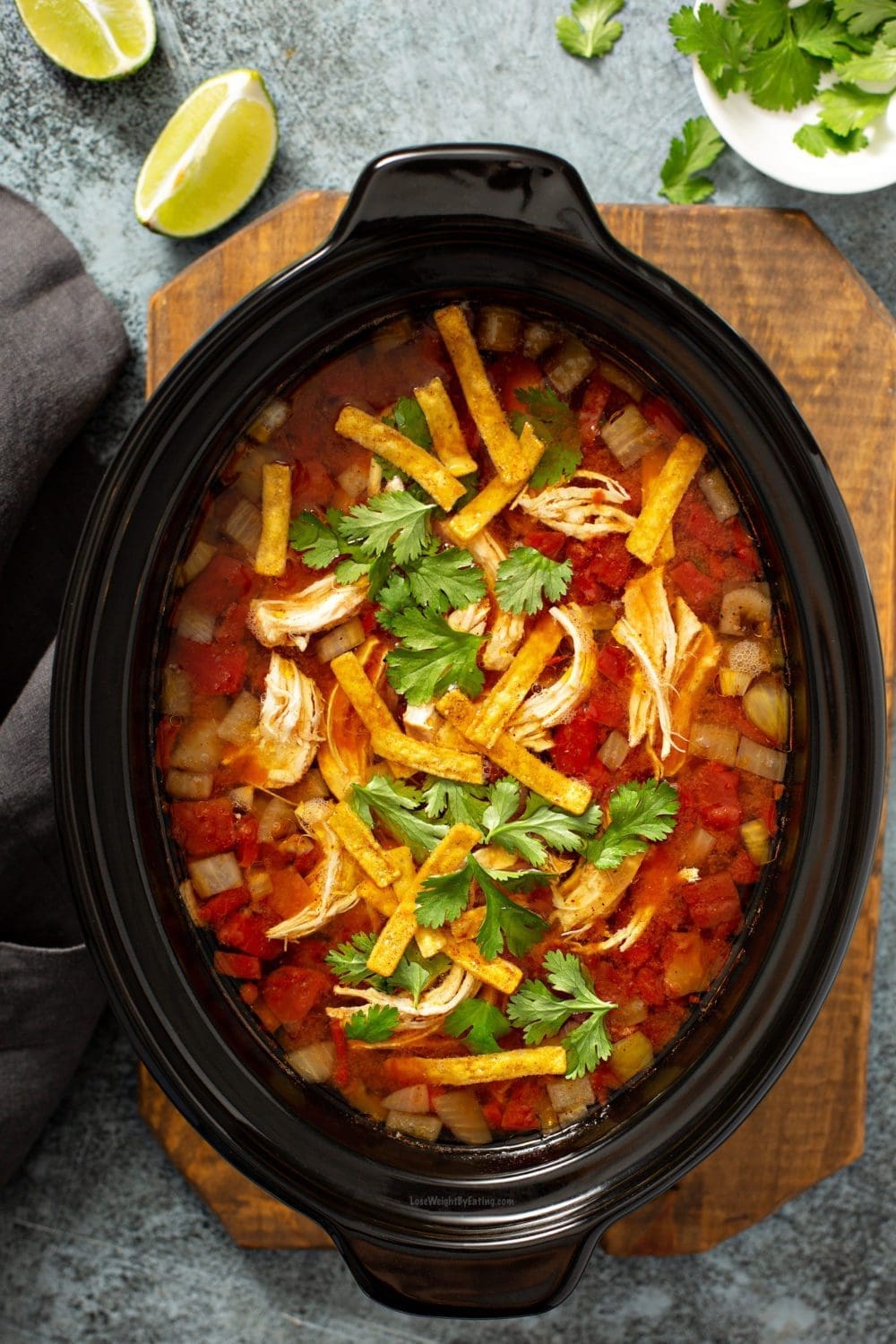 Healthy Crockpot Chicken Enchilada Soup Recipe