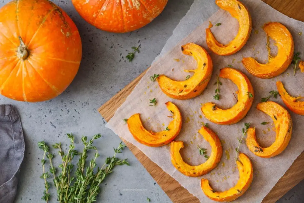 Garlic Thyme Roasted Pumpkin Slices