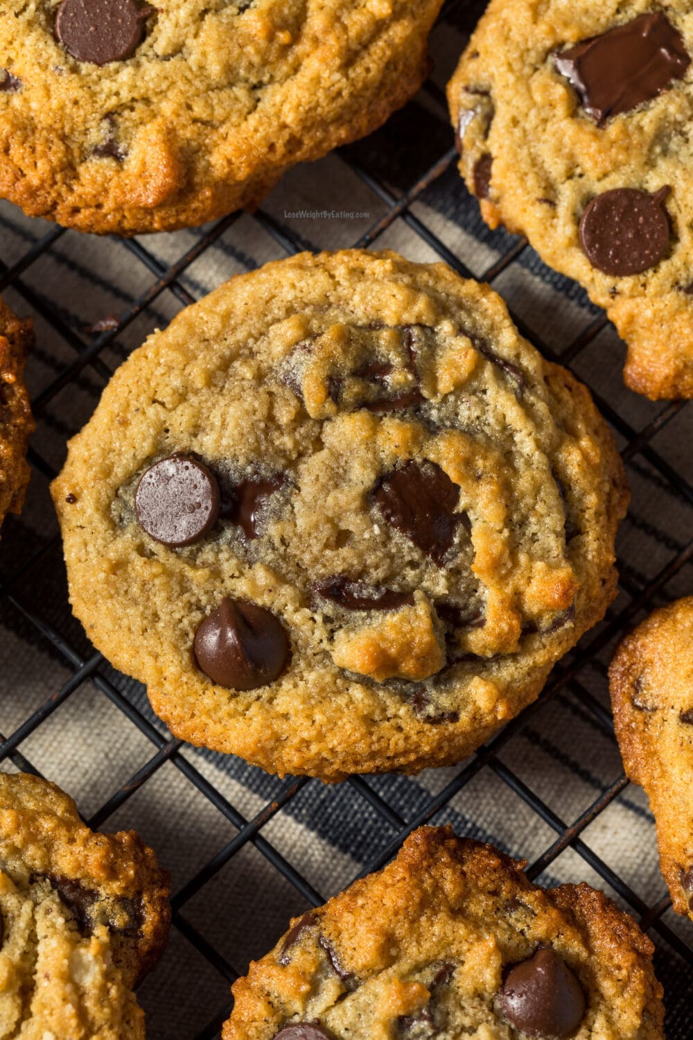 Low Calorie Almond Flour Chocolate Chip Cookies