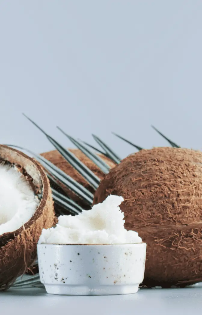 MCT Oil vs Coconut Oil: What’s the Difference?