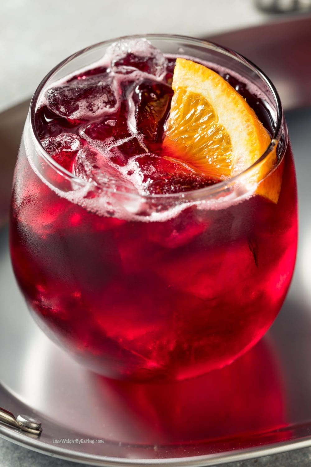 The Best Low Calorie Red Wine Spritzer