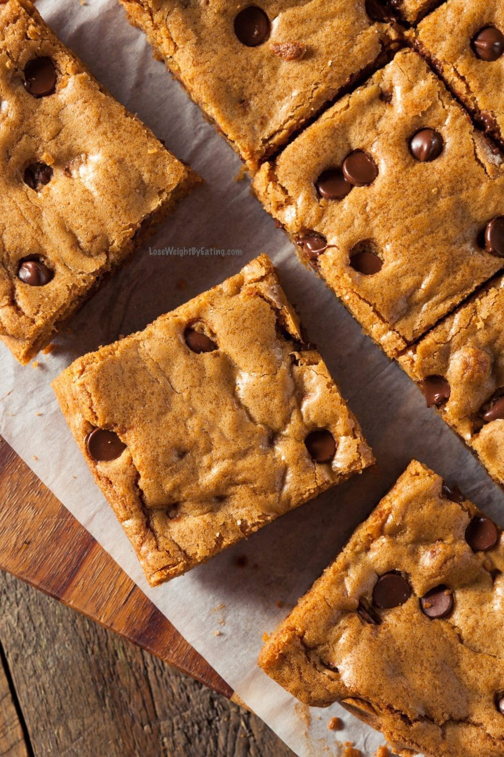 protein chocolate chip cookie bars