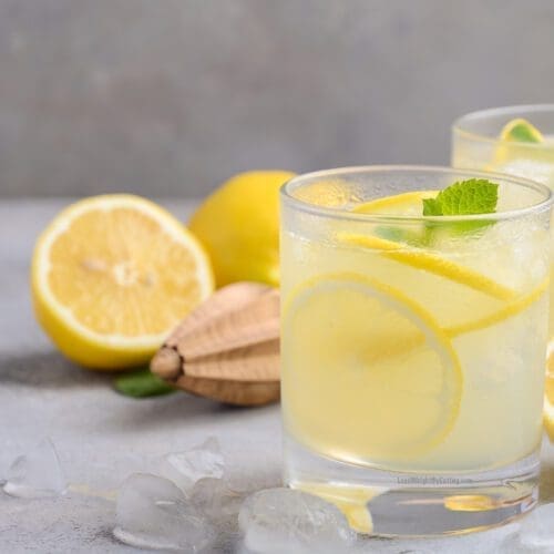 Lemon Juice and Baking Soda Drink