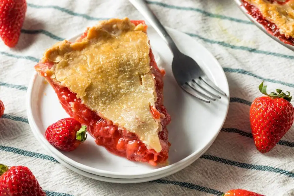 Low Calorie Strawberry Pie