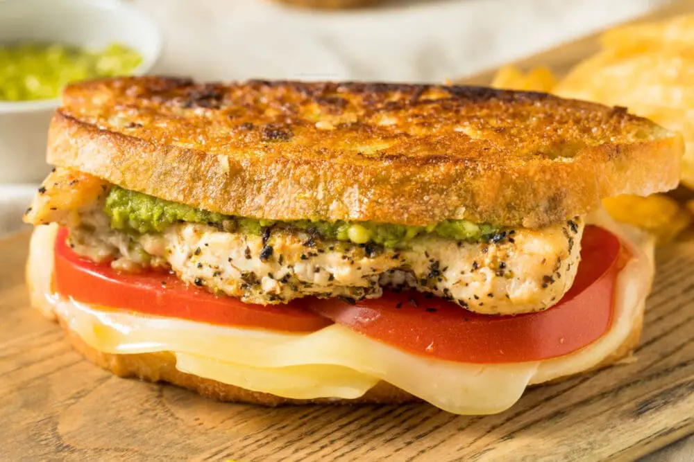 Healthy Pesto Chicken Sandwiches