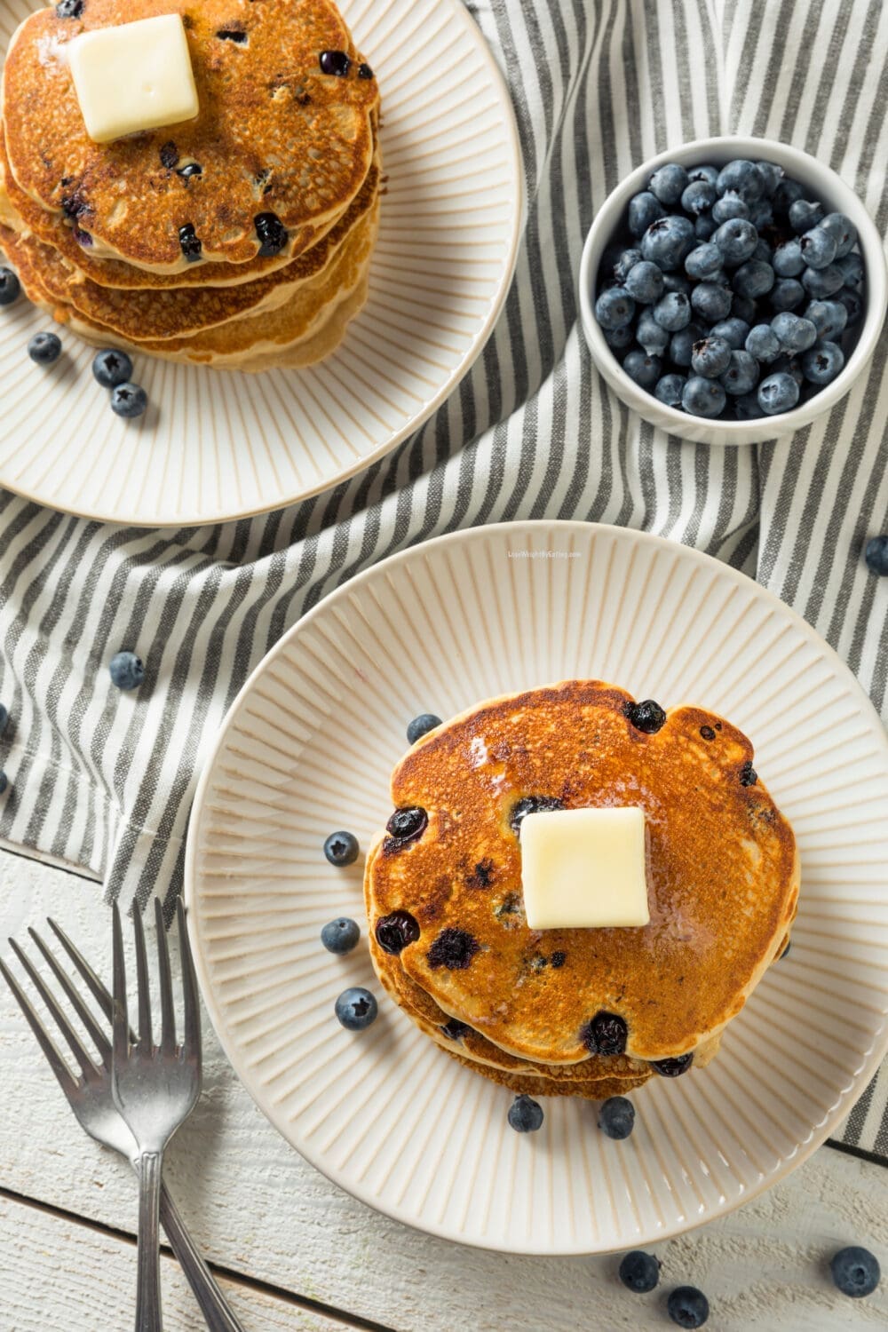 Low Calorie Blueberry Pancakes