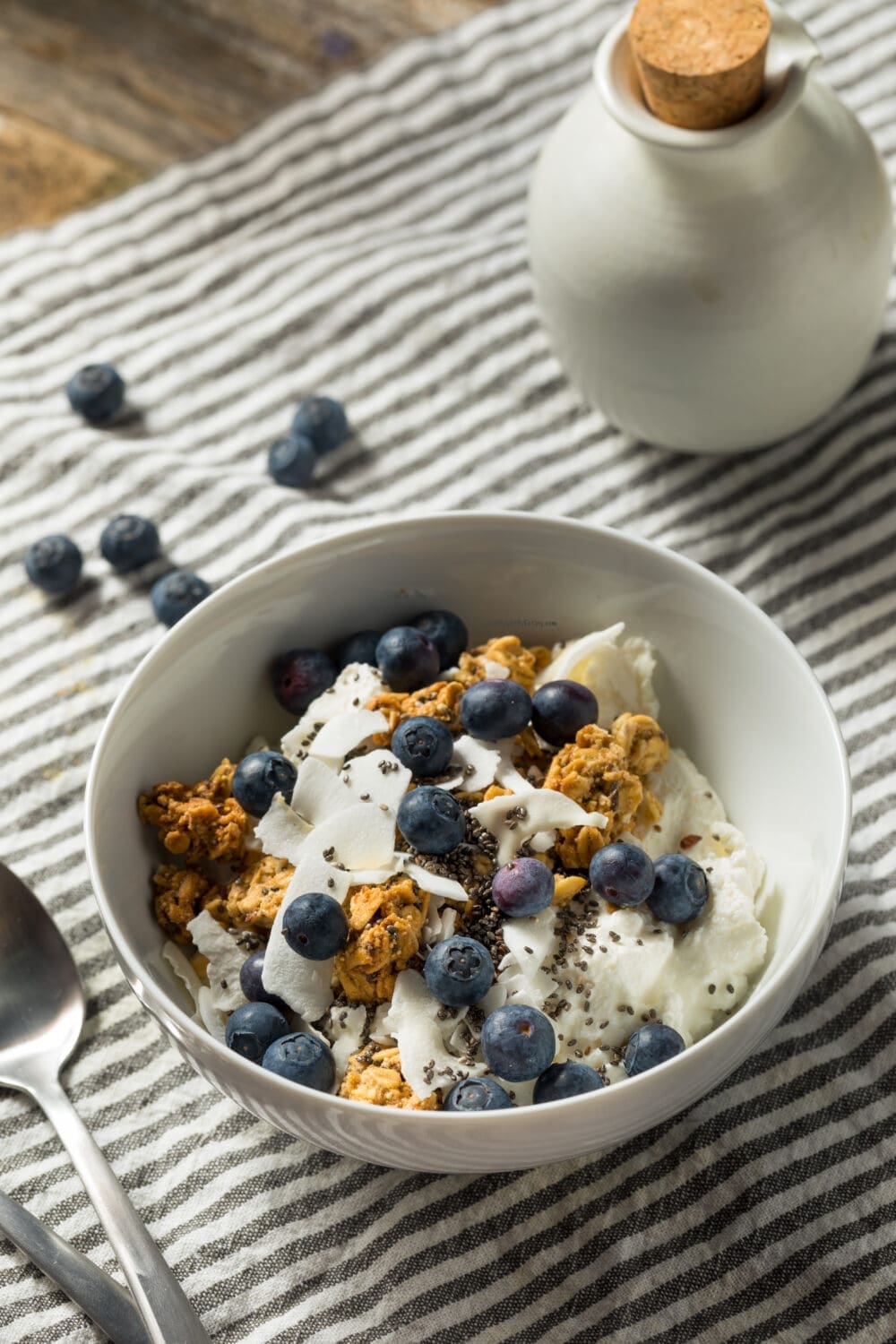 Low Calorie Ricotta Breakfast Bowls