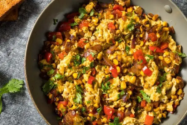 Low Calorie Southwest Breakfast Scramble