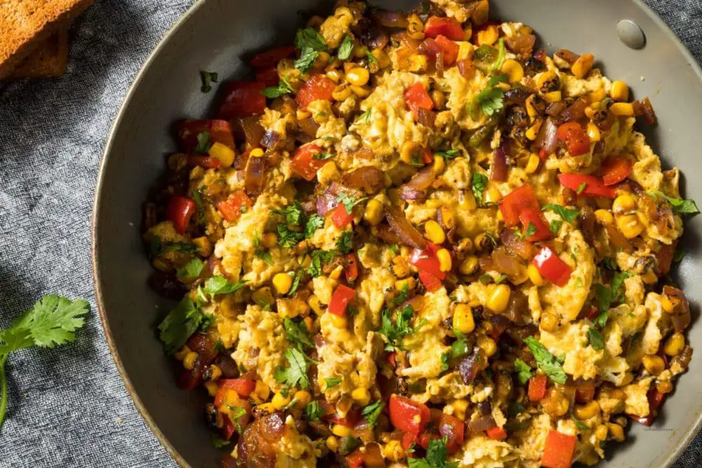 Low Calorie Southwest Breakfast Scramble