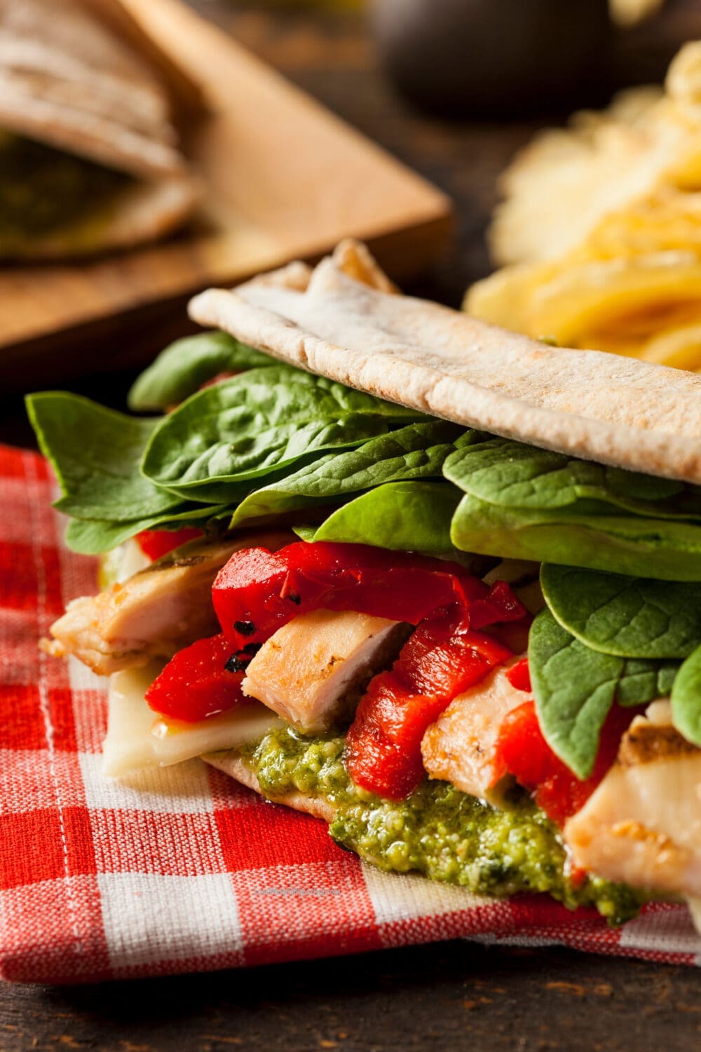 Low Calorie Pesto Chicken Pita Sandwich