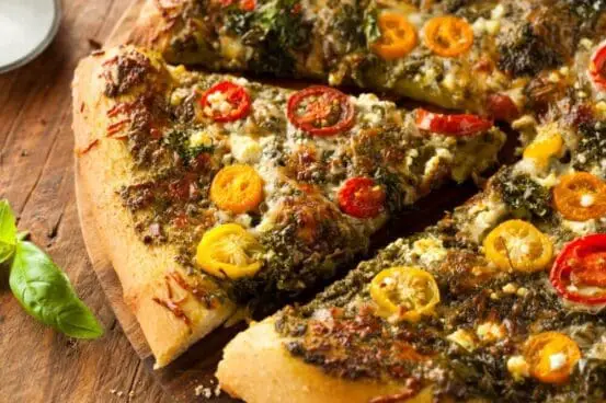 Low Calorie Pesto Pizza