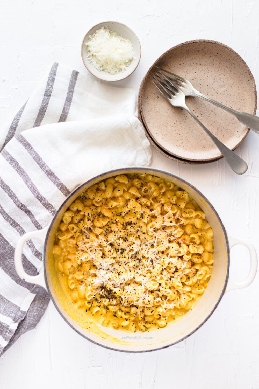 Healthy Pumpkin Mac and Cheese