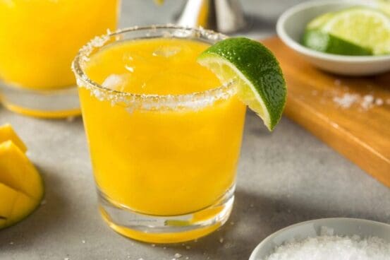 Low Calorie Mango Margaritas