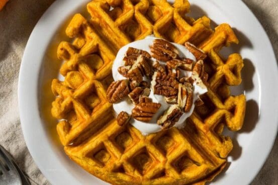 Low Calorie Pumpkin Waffles