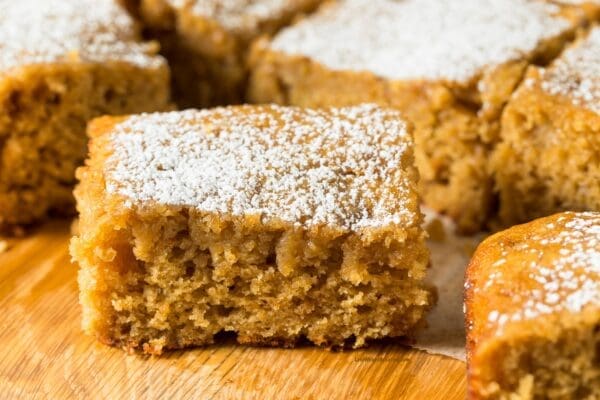 Low Calorie Applesauce Cake