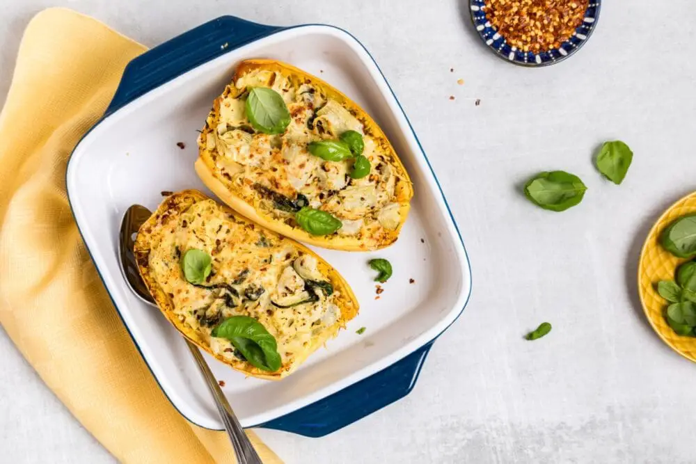 Low Calorie Spinach Artichoke Spaghetti Squash