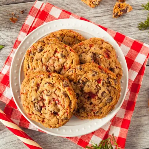 Low Calorie Chocolate Chip Candy Cane Cookies